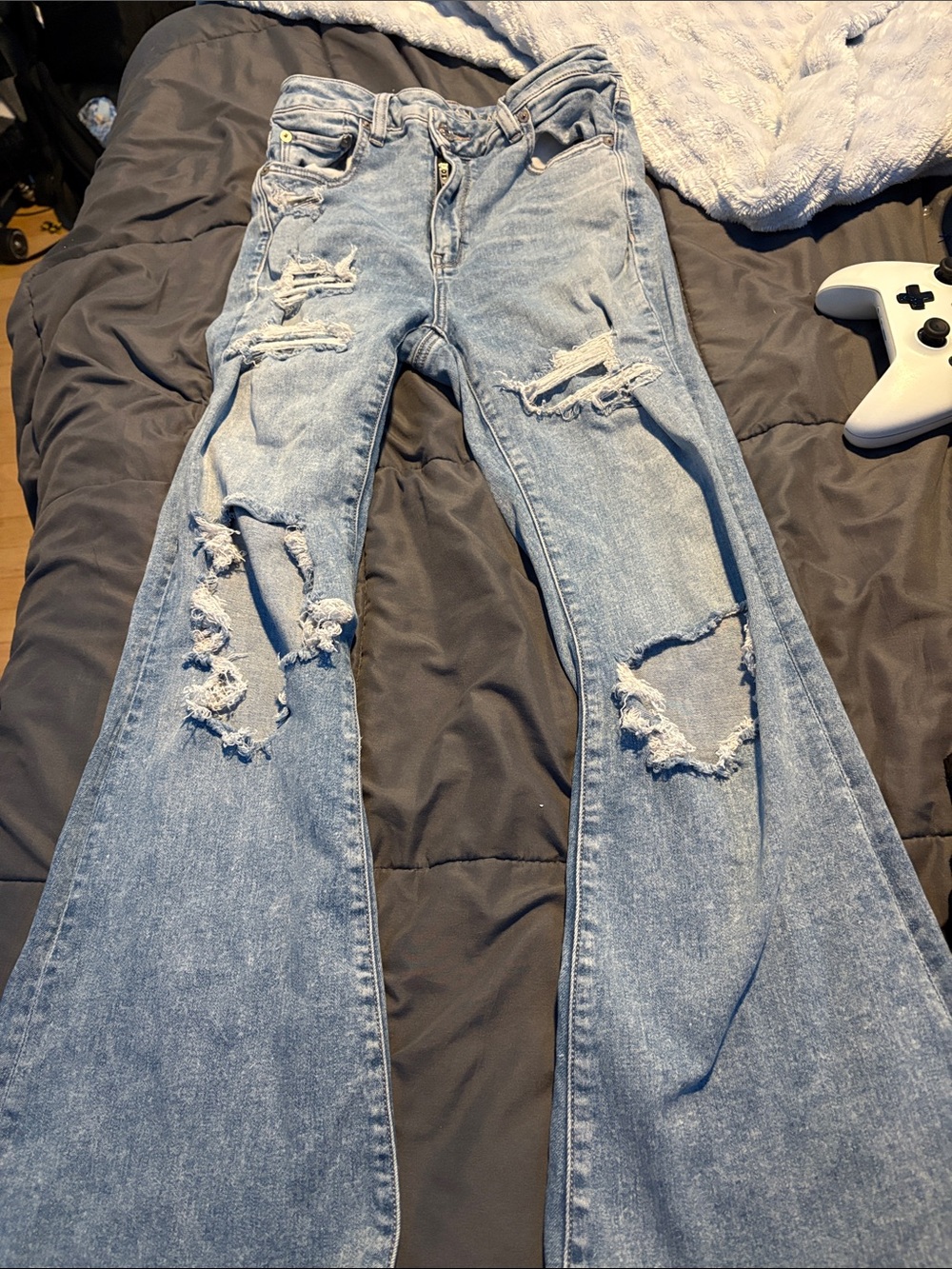 American Eagle Outfitters Light Blue Distressed Flare Jeans